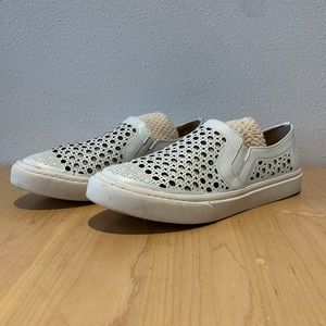 Verofatto Brazilian Leather Slip On, Cream, Women's 10